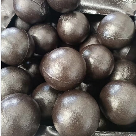 Esfera de aço de moagem de ferro fundido de alto cromo .jpg High Chrome Casting Iron Grinding Steel Ball .jpg